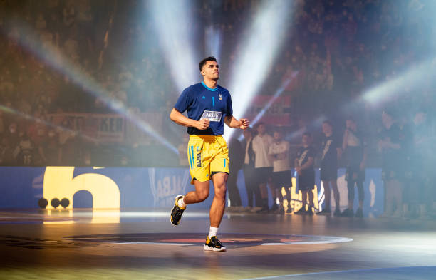 他允许新锐 他允许新锐