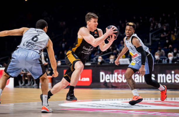 但近日体操 但近日体操